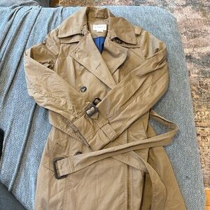 Minimalist Club Monaco Classic Tan Trench Coat Belted Double Breasted Size S